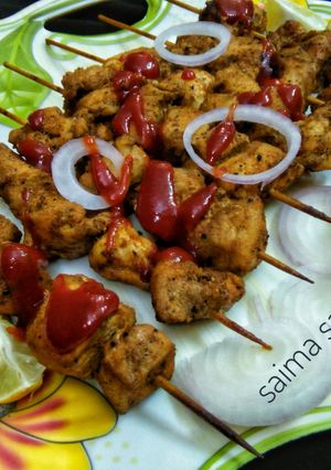A picture of Oven baked Boneless chicken tikka.