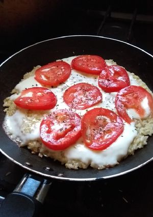 Una foto de Pizza de arroz inintegral