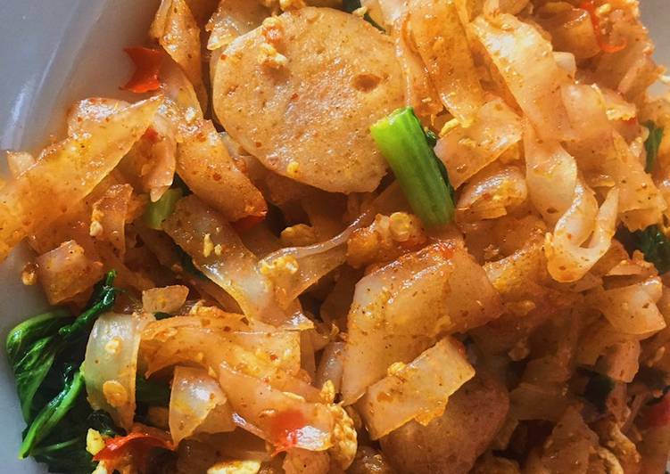 Langkah Mudah untuk Membuat Kwetiau goreng pedas Anti Gagal