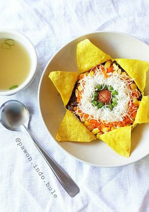 A picture of Sunflower Soup (Sup Bunga Matahari).
