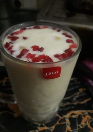 A picture of Mango shake.