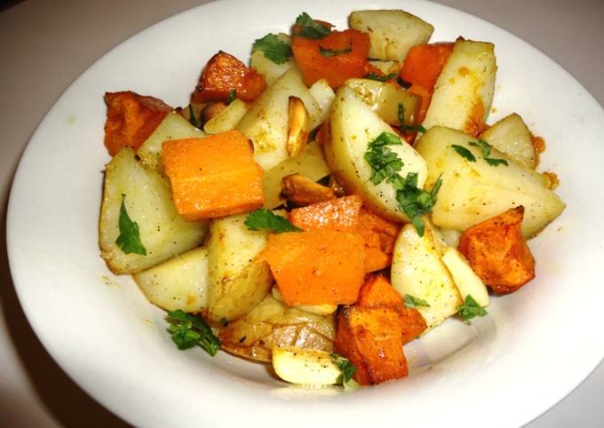 Garlic Roasted Potatoes &amp; Squash