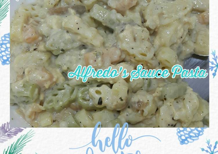 Pasta Saus Alfredo