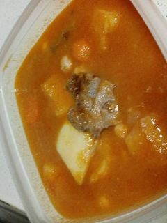Una foto de Carrilleras guisadas con garbanzos