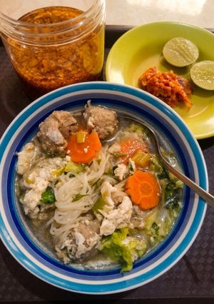 Foto resep Sop Putih Telur Bihun