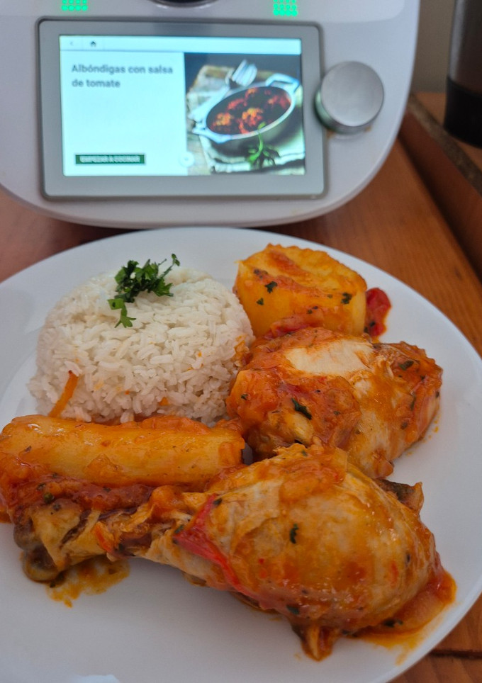 Una foto de Seco de pollo Latino (Sudao de pollo colombiano)