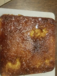 Una foto de Torta de Yuca y Pasitas