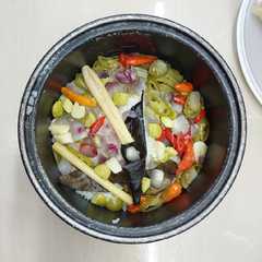 รูปของ Nasi Liwet Khas Sunda pakai Magic Jar !!