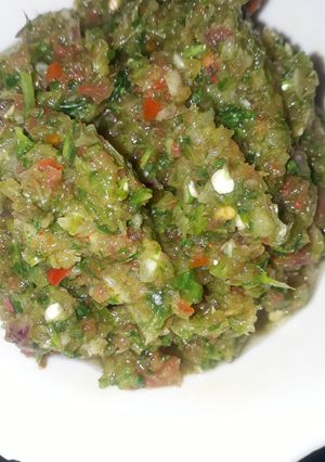 A picture of Coriander chutney.