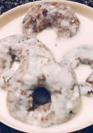 A picture of Samak rice dahi vadaa.