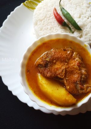 কাতলা মাছের ঝোল(Katla macher jhol recipe in bengali) রেসিপির প্রধান ছবি