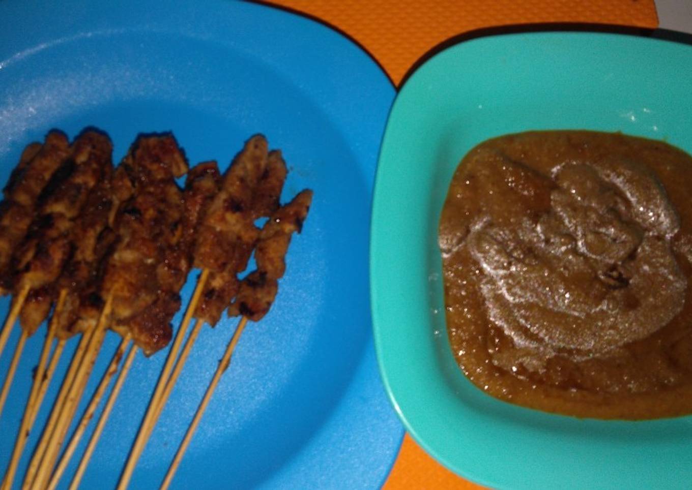 Sate ayam Madura bumbu kacang