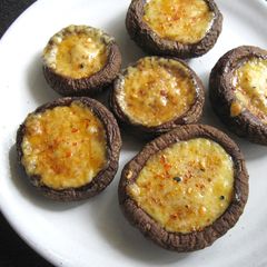 A picture of Grilled Shiitake & Cheese.