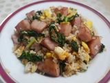 ข้าวผัดแฮม ใส่ผักเคล