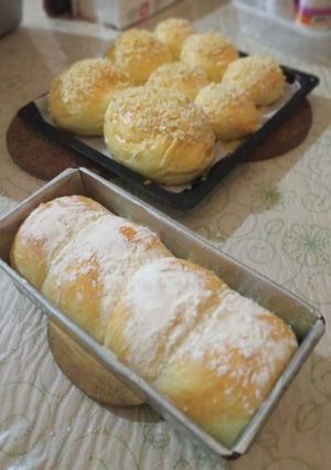 Foto resep Smoked Beef Cheesy Bread (2 style)