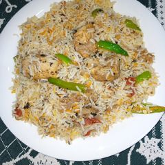 A picture of Fried Garlic Masala Biryani.