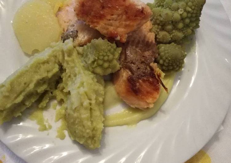 Trota salmonata con quello di broccolo romano e patate