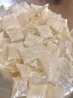 Una foto de Suflitos de papel de arroz en airfryer