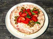 Una foto di cheesecake salata