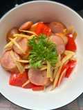 ไส้กรอกผัดพริก(หวาน)ขิง