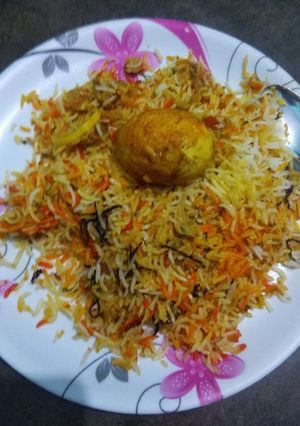 A picture of Spicy egg pulao.