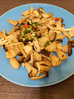 [常備菜]簡單椒鹽雜菇 的食譜成品照片