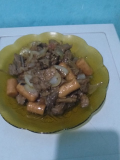 Foto resep Daging sapi dan sosis saus teriyaki😊