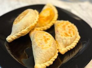 Una foto de Empanadas de Atún 🍣 fáciles y riquísimas