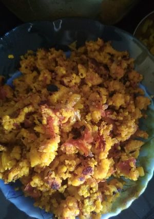 A picture of Cauliflower stir fry.