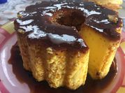 Una foto de flan de huevo