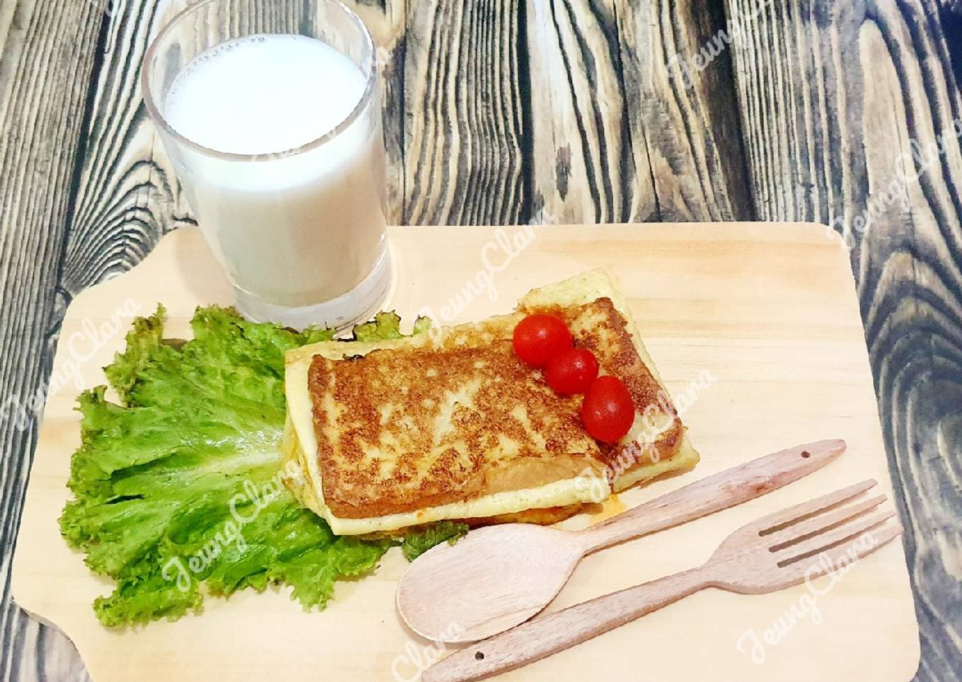 One Pan Egg Toast (Roti telur ala Korea)