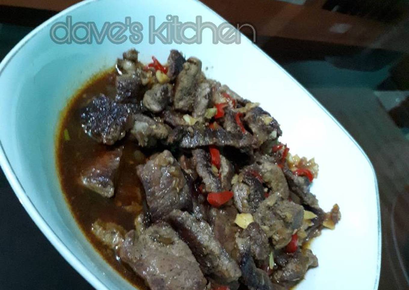 Roasted beef with garlic and soybean sauce