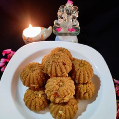 A picture of Churmana laddu.