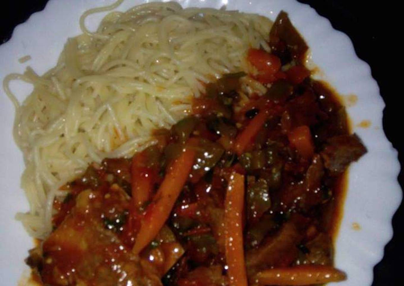 Spaghetti with stew