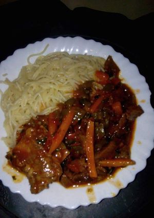 A picture of Spaghetti with stew.