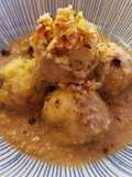 Albóndigas de merluza con salsa de almendras