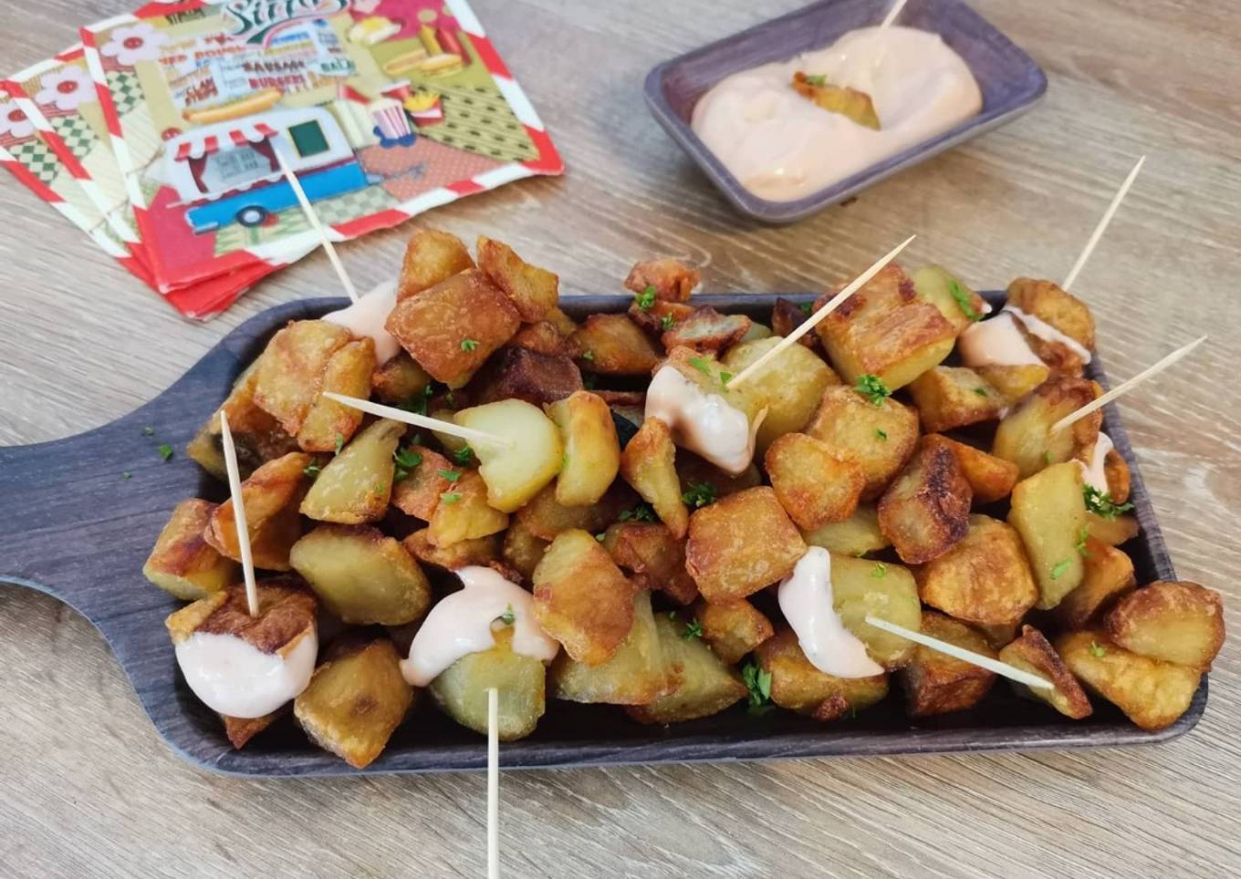 Patatas bravas