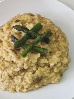Una foto de Risotto de espárragos