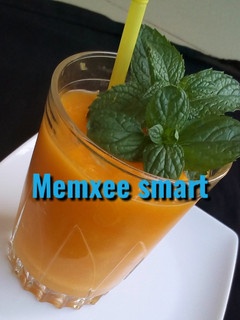 Mango smoothie ainihin hoton girkin