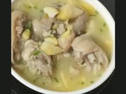 Hình ảnh của móng giò khoai tây