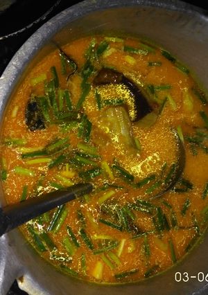 Foto resep Lodeh ikan P/ikan pari pedas khas kota Tuban