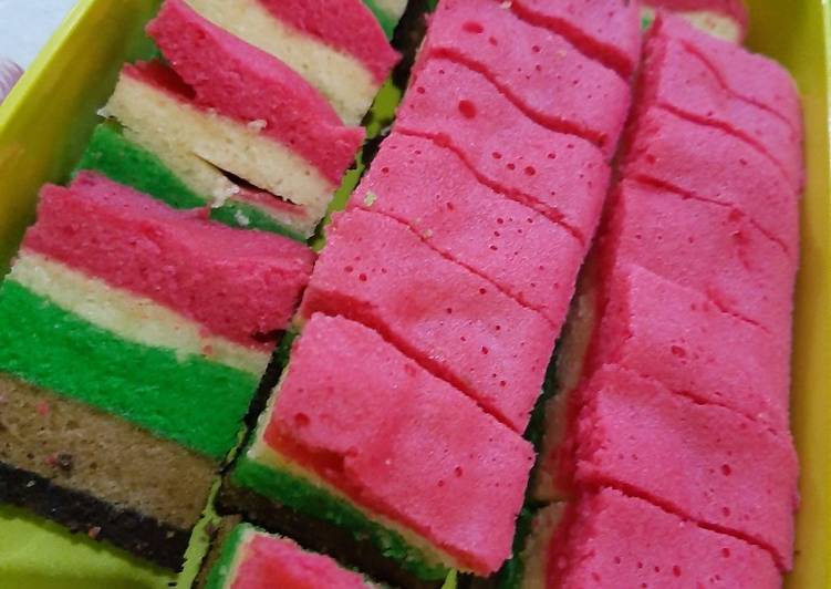 Bagaimana Menyiapkan Steamed Rainbow Cake 4 telur mudah gak pake ribet Anti Gagal
