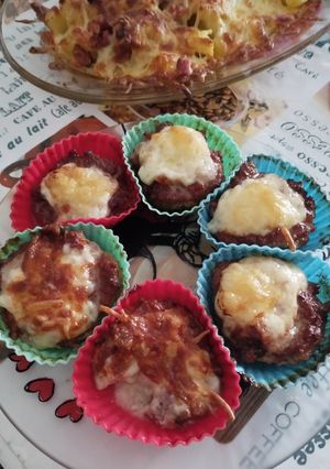 Una foto de Bolitas de carne y queso en airfryer