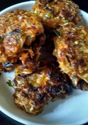 A picture of Coriander cabbage pakora.
