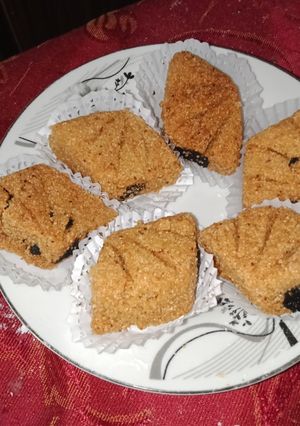 صورة لوصفة عريس طاولة العيد المقروط