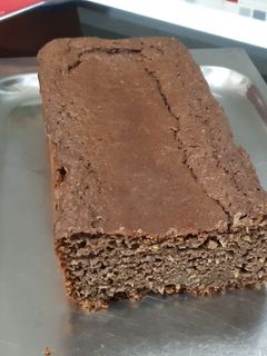 Una foto de Bizcocho de yogur, naranja y cacao
