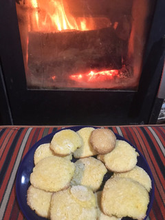 Una foto de Galletas de polenta.... livianitas