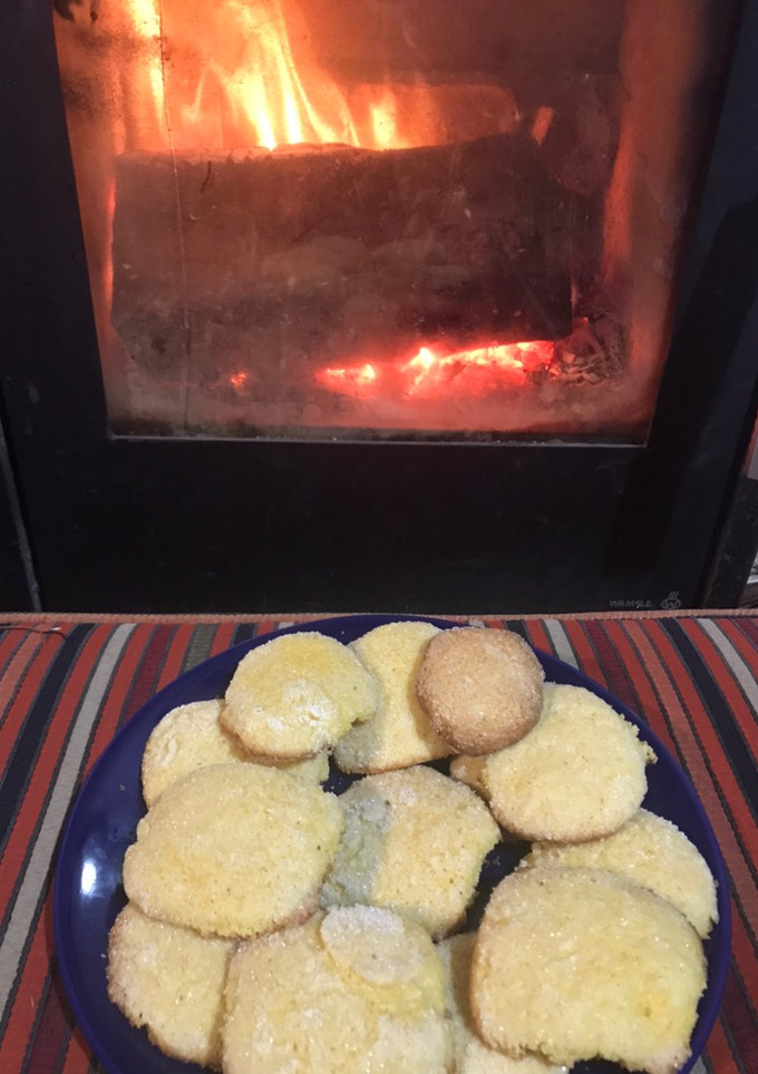 Una foto de Galletas de polenta.... livianitas