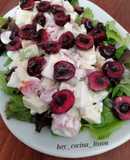 Ensalada de manzana y cerezas