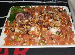 Una foto de Carpaccio de pulpo